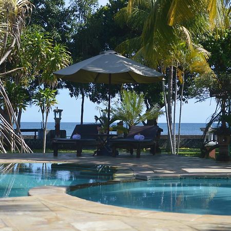 Bagus Beach Resort Lovina Buleleng  Ngoại thất bức ảnh