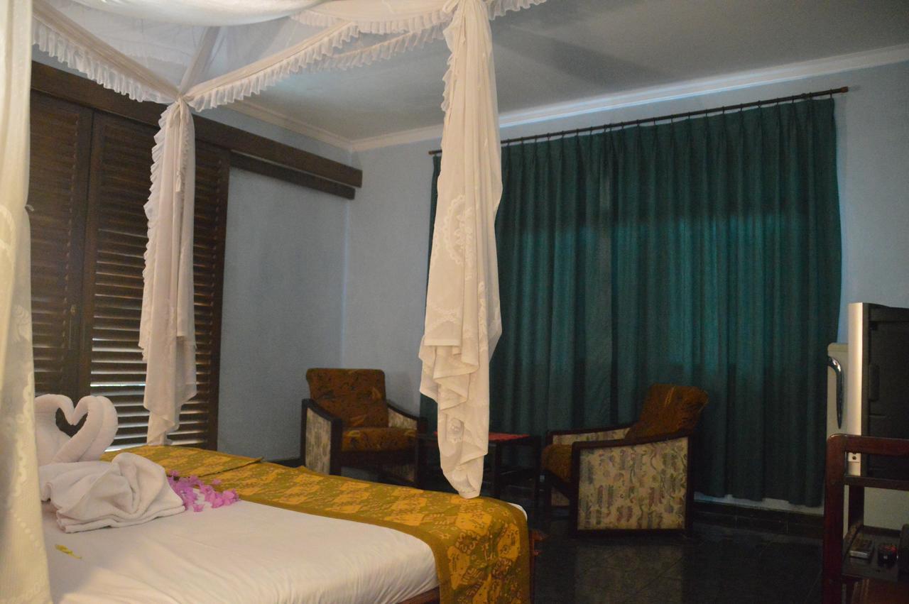 Bagus Beach Resort Lovina Buleleng  Ngoại thất bức ảnh