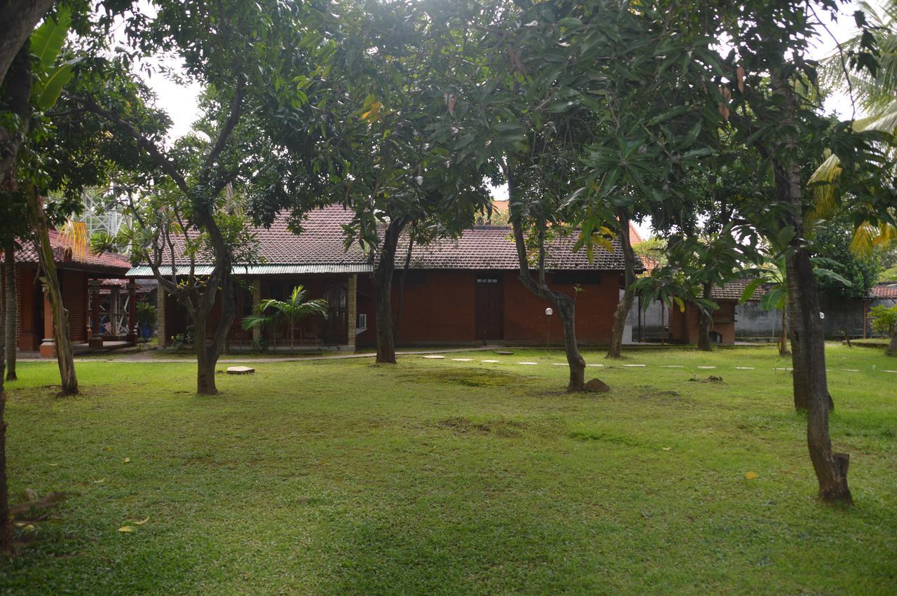 Bagus Beach Resort Lovina Buleleng  Ngoại thất bức ảnh